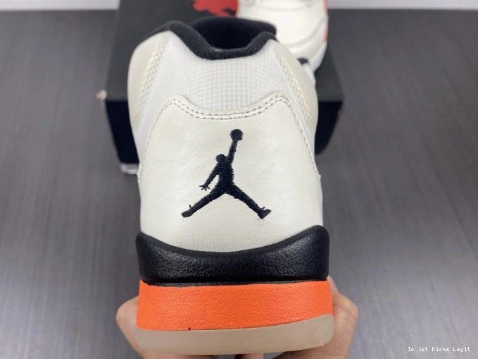 5 Retro Orange DC1060-100 Total Jordan 0819
